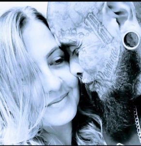 False “Tips” About Former Partner Exposed: How Online Stalkers Fuel Manufactured Cartel Rumors